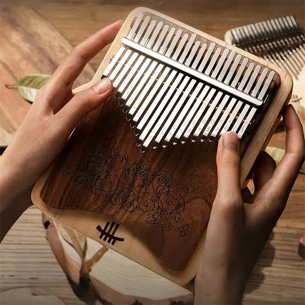 Playing the Scale on a Kalimba: Mastering the Art of Melody