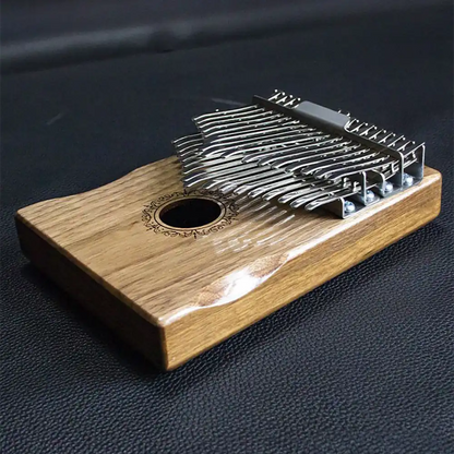 Front view of a 34 key chromatic kalimba